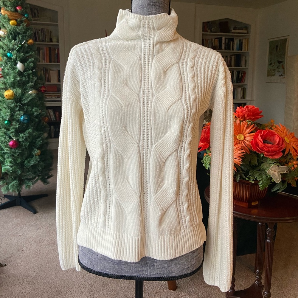 Marled Ivory Thick Cable Knit Chenille Sweater